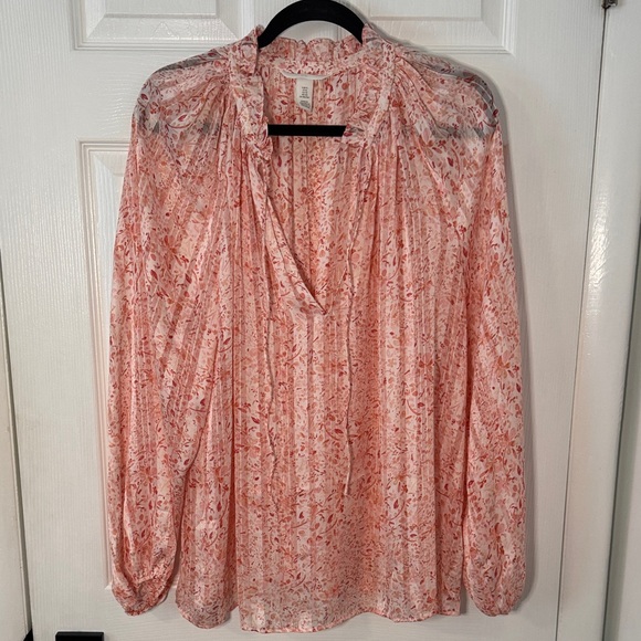 H&M Patterned Blouse - Picture 1 of 3